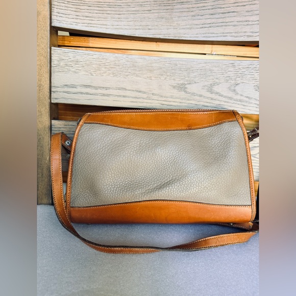 Dooney & Bourke vintage Crossbody bag - Picture 6 of 12
